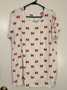 Disney White Short-Sleeve Tee with Minnie Mouse Bow Print